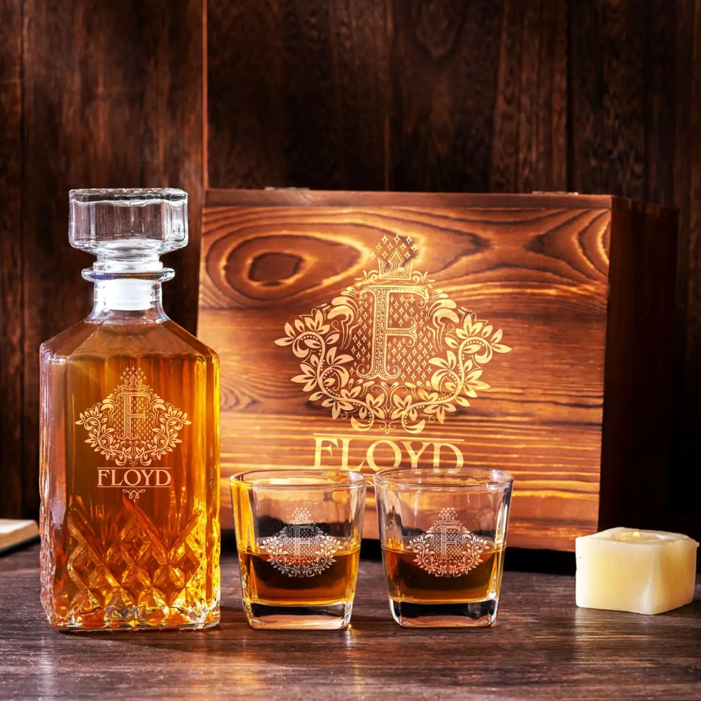 FLOYD 13K3 Personalized Decanter Set wooden box and Ice 5