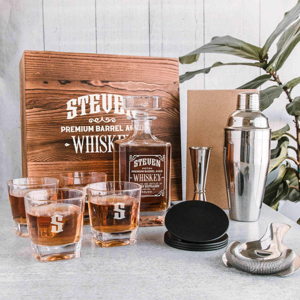 STEVEN F01 Personalized Whiskey Decanter Set 6
